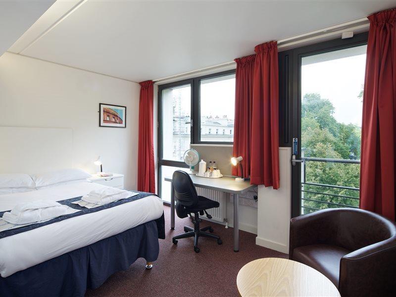 Apartament Princes Gardens Londra